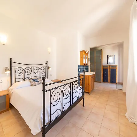 With Private Pool And Large Garden Villa L'Escala