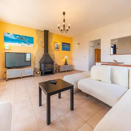 Villa With Private Pool And Large Garden L'Escala