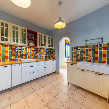 With Private Pool And Large Garden Villa *