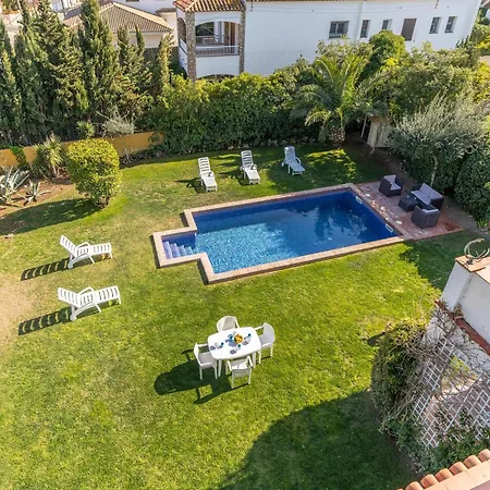 With Private Pool And Large Garden Villa L'Escala