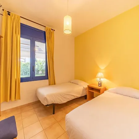 With Private Pool And Large Garden * L'Escala