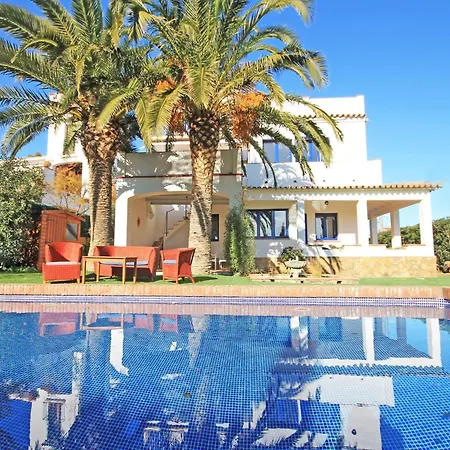 With Private Pool And Large Garden *